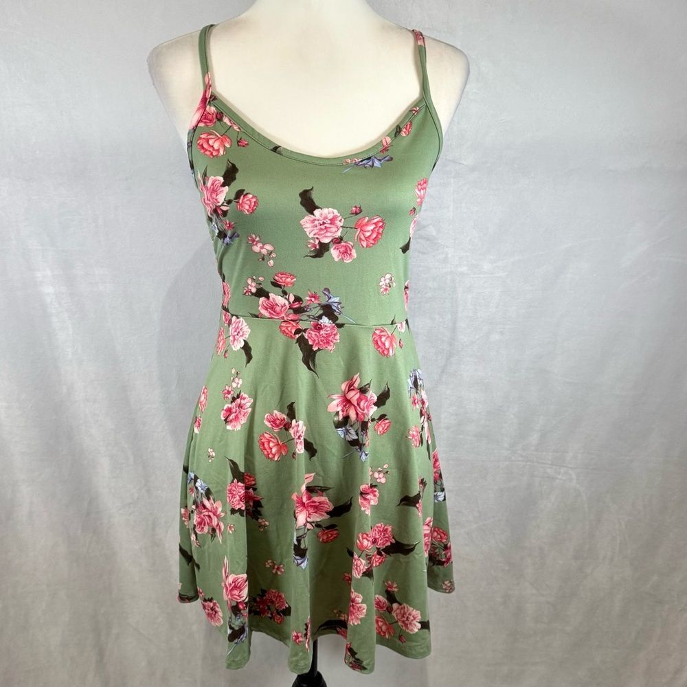 Sage green and pink floral cross back strappy sundress size small NWT